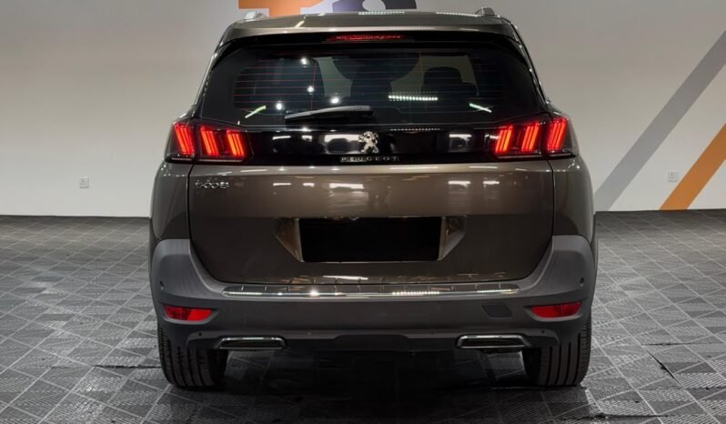 
								PEUGEOT 5008 ALLURE THP 1.6 AT full									