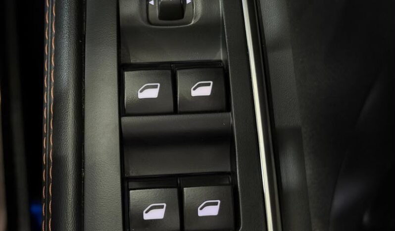 
								PEUGEOT 5008 ALLURE THP 1.6 AT full									