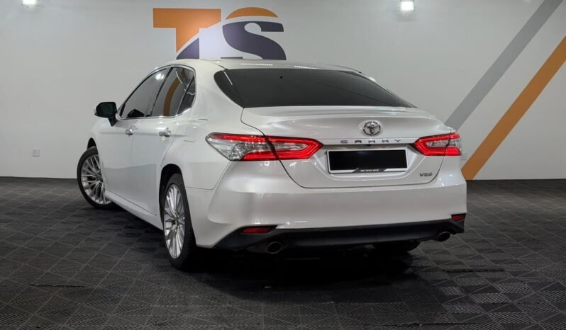 
								TOYOTA CAMRY 2.5 V (A) full									