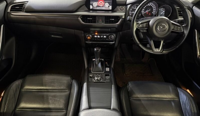 
								MAZDA 6 2.0 SDN SKYACTIV (AT) full									
