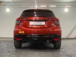
										HONDA HRV 1.8L RS (AT) full									