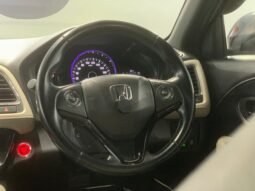 
										HONDA HRV 1.8L RS (AT) full									