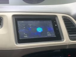 
										HONDA HRV 1.8L RS (AT) full									