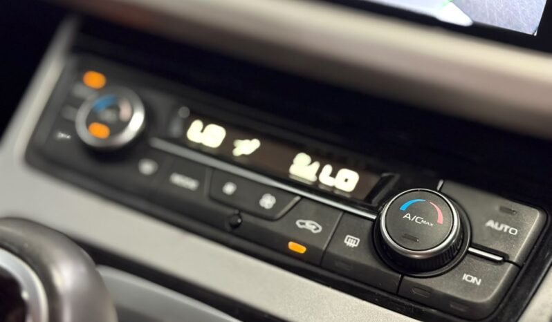 
								PROTON X70 1.8 TGDI PREMIUM 2WD full									