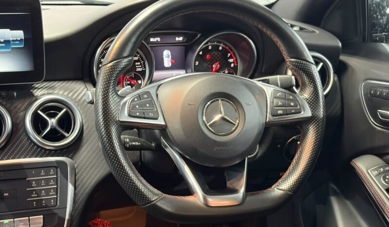
								MERCEDES BENZ A200 1.6 (AT) full									