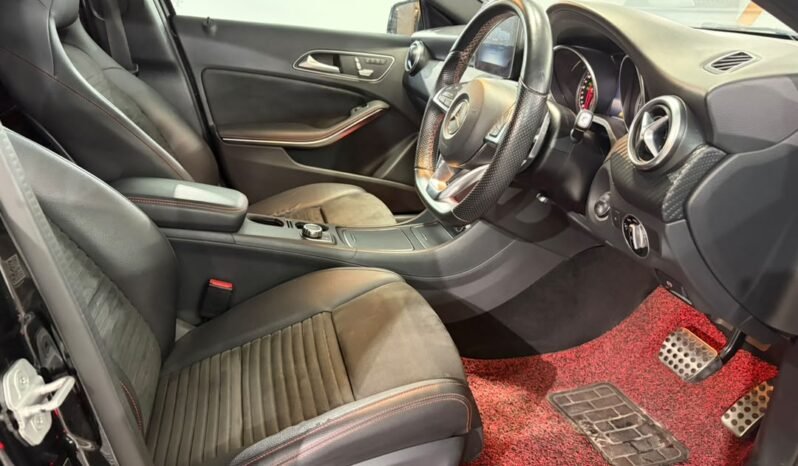 
								MERCEDES BENZ A200 1.6 (AT) full									
