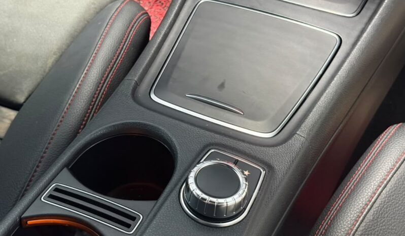 
								MERCEDES BENZ A200 1.6 (AT) full									