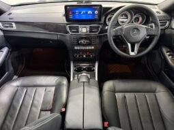 
										MERCEDES BENZ E250 CGI 2.0 (AT) full									