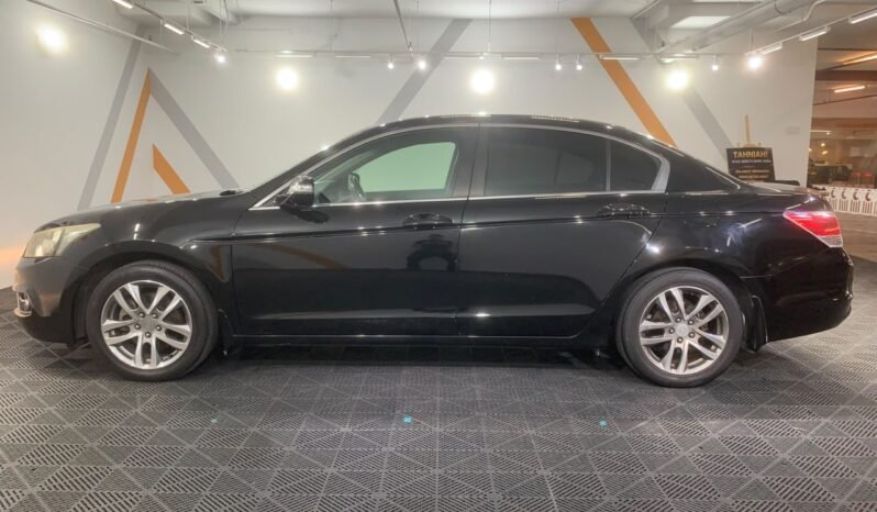 
								PROTON PERDANA 2.4L (AT) EXECUTIVE full									
