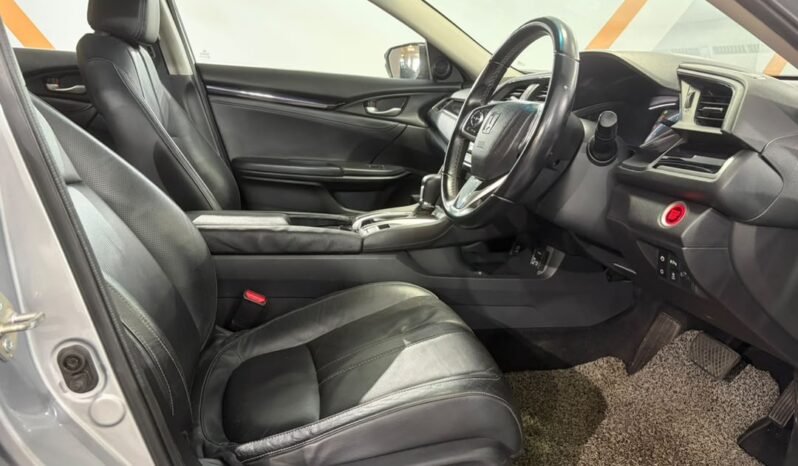 
								HONDA CIVIC FC 1.8 S (AT) full									