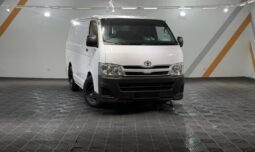 
										TOYOTA HIACE PANEL VAN 2.5 D (M) full									