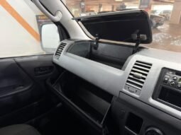 
										TOYOTA HIACE PANEL VAN 2.5 D (M) full									