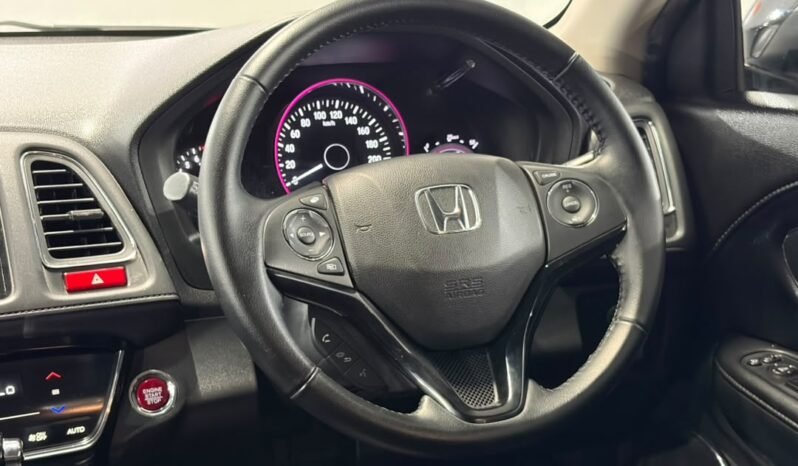 
								HONDA HR-V 1.8L V (AT) full									