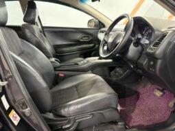 
										HONDA HR-V 1.8L V (AT) full									