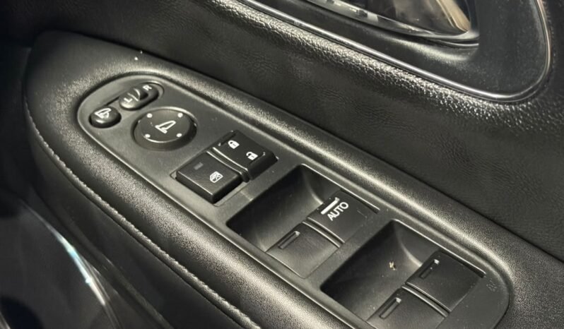 
								HONDA HR-V 1.8L V (AT) full									