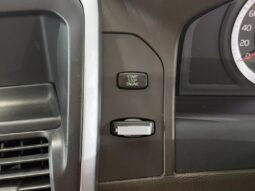 
										VOLVO XC60 2.0L T (A) full									