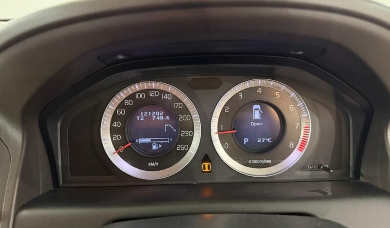 
								VOLVO XC60 2.0L T (A) full									