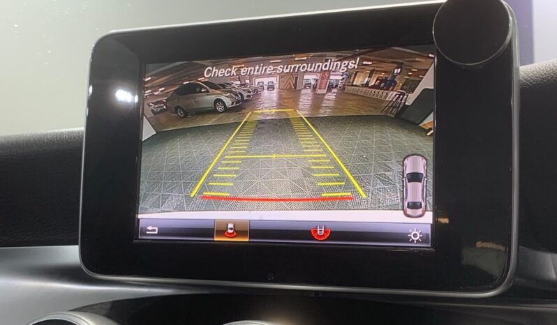 
								MERCEDES BENZ C-CLASS 2.0L 200 AVANTGARDE (A) full									