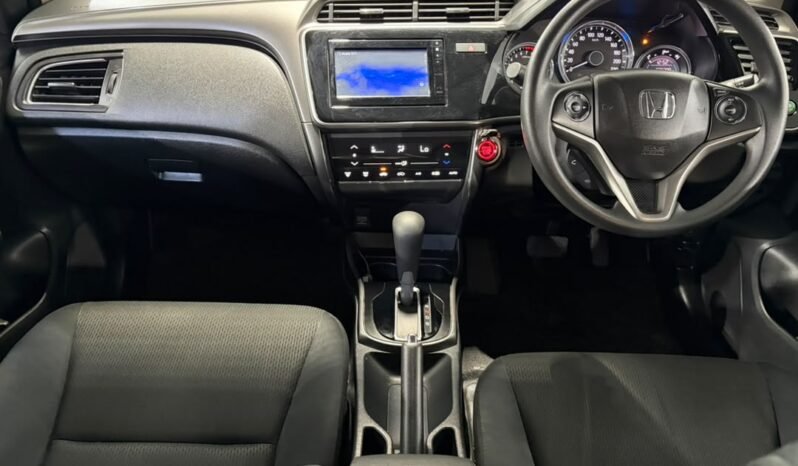 
								HONDA CITY E i-VTEC 1.5L (AT) full									