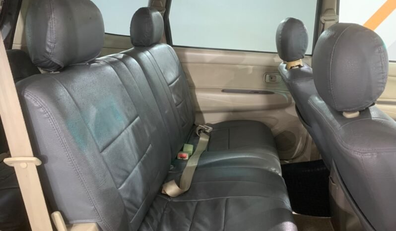 
								TOYOTA AVANZA 1.3 E (A) full									