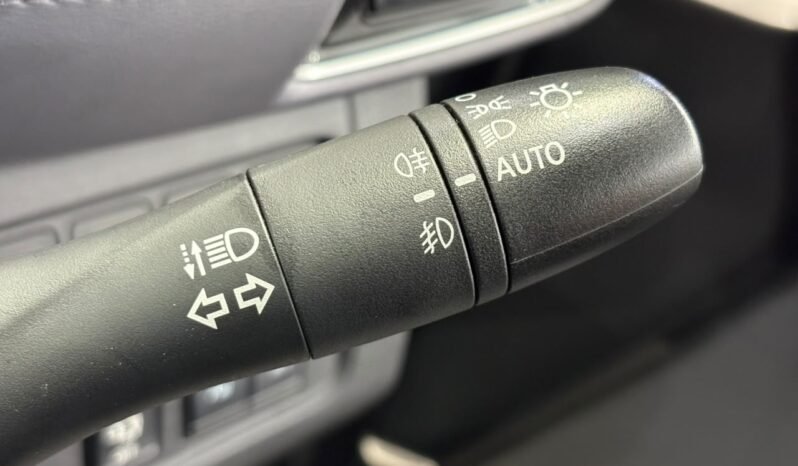 
								NISSAN SERENA 2.0 PREMIUM HIGHWAY STAR (A) full									