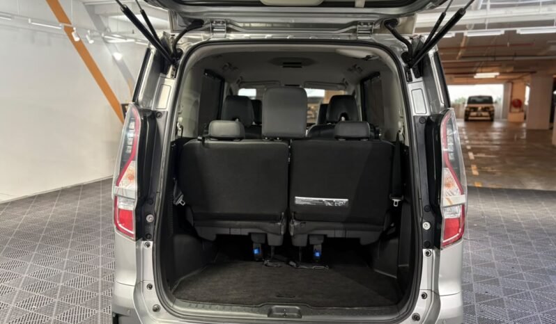 
								NISSAN SERENA 2.0 PREMIUM HIGHWAY STAR (A) full									