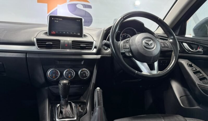 
								MAZDA 3 2.0 SEDAN HIGH SKYACTIV (CKD) MY2014 (A) full									